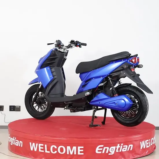 Heißer verkaufender sicherer elektrischer Motorrad-Elektroroller mit großer Reichweite für Erwachsene / ältere Menschen
